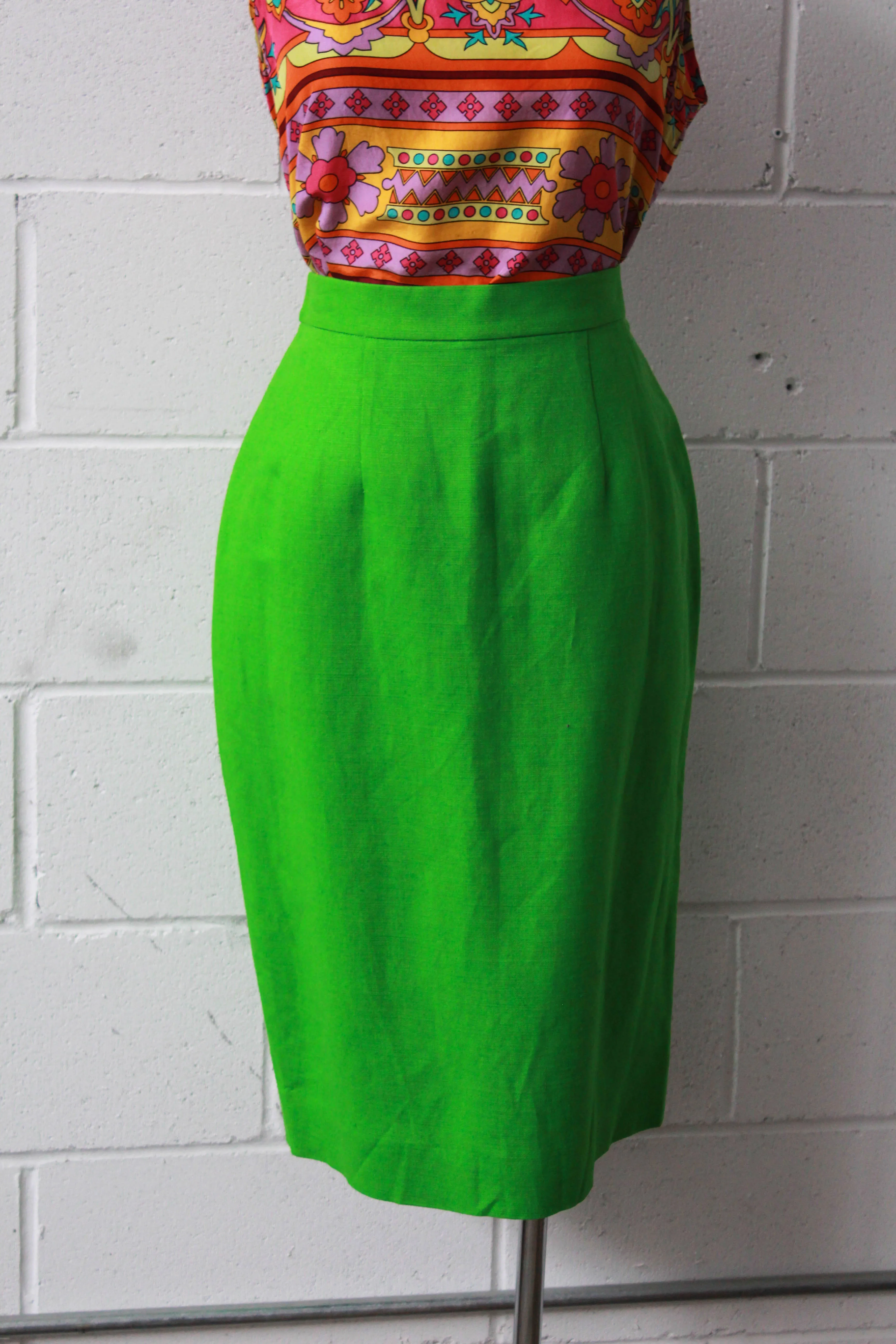 Bright Grass Green Pencil Skirt, Waist 28"