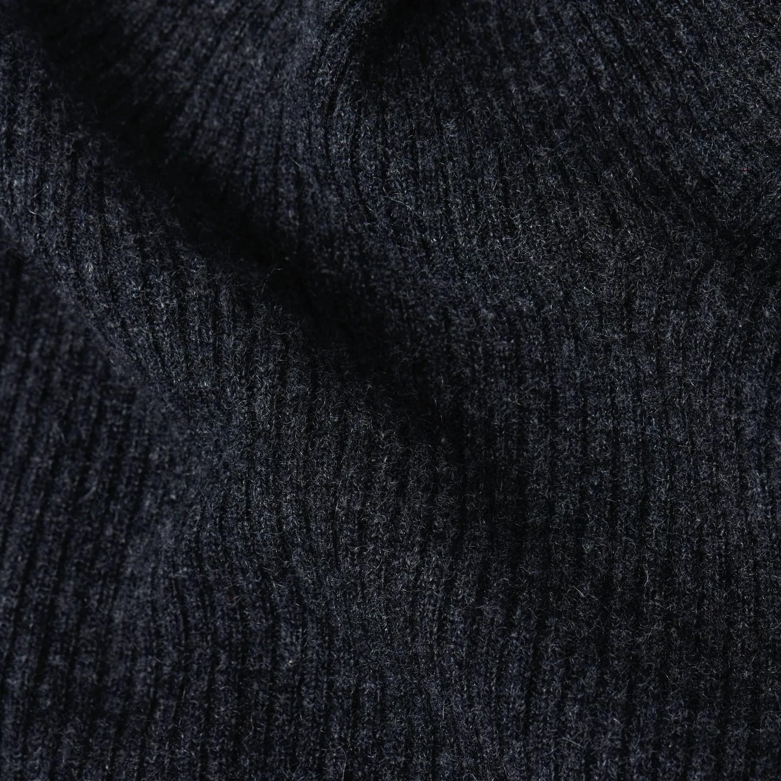 Cashmere Ribbed Turtleneck