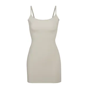 FITS EVERYBODY SLIP DRESS | TALC