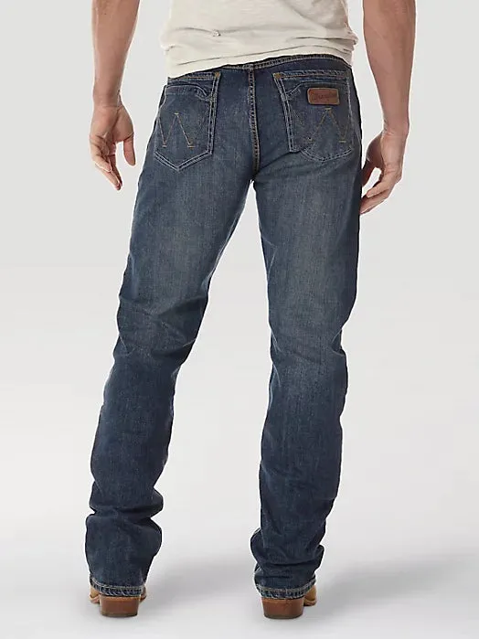 MEN'S WRANGLER RETRO® SLIM FIT BOOTCUT JEAN IN LAYTON | Wlt77ly